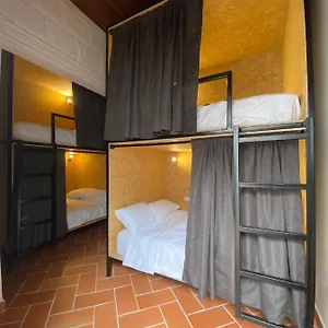  Guest house Banana Colombia