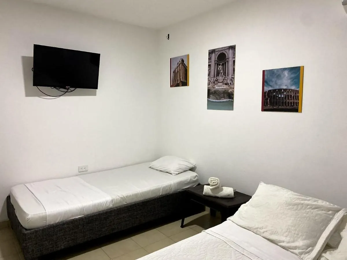 Luna Cartagena Airport Hotel